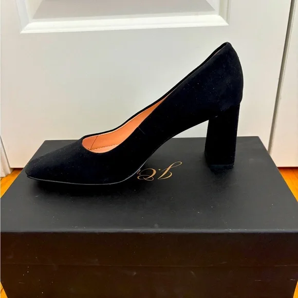 New in box J. Crew Black Kid Suede Classic stacked Heel Pumps (6) - Picture 1 of 10